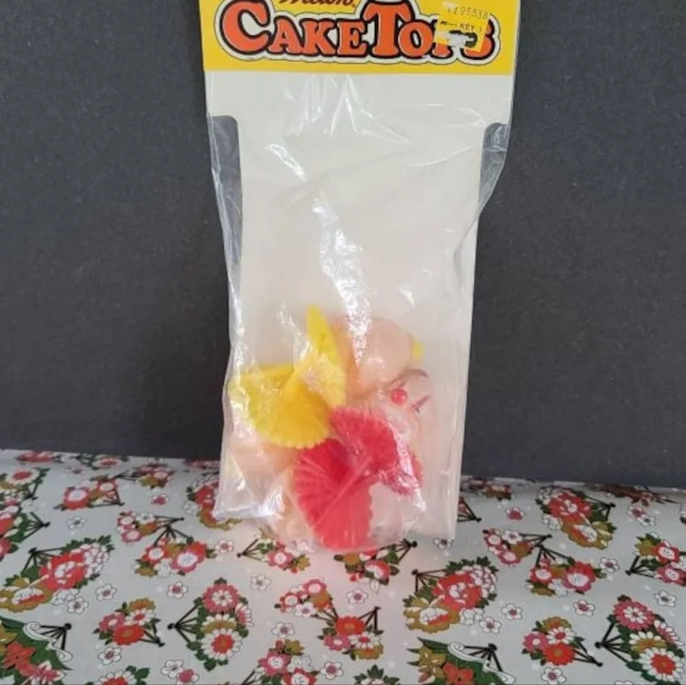 Wilson Clown Cake Tops